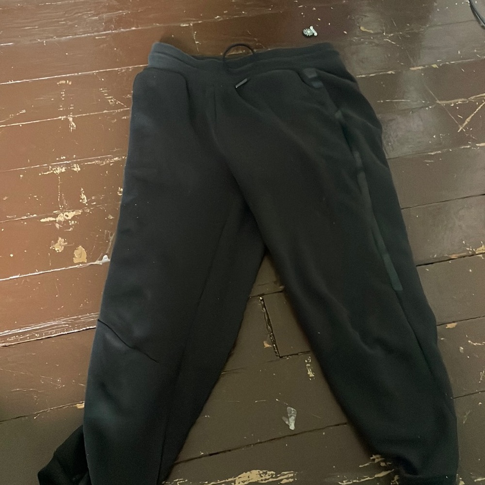 Kid sweats
